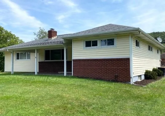 2nd image of 2488 Banks School Rd, Gibsonia, PA 15044 | MLS# 1766584