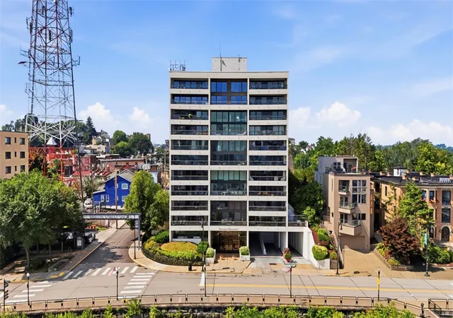 1st image of 111 Grandview Ave #703, Mt Washington, PA 15211 | MLS# 1766523