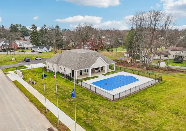 3rd image of 3022 Maple Crest Court, Twp Of But Sw, PA 16001 | MLS# 1766600