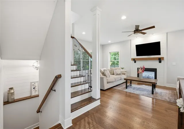 5th image of 2110 Johns Ridge Rd, Moon/crescent Twp, PA 15108 | MLS# 1766558