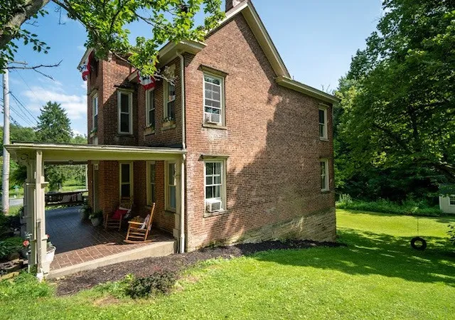 2nd image of 22 Anderson Dr, Amwell, PA 15301 | MLS# 1766641