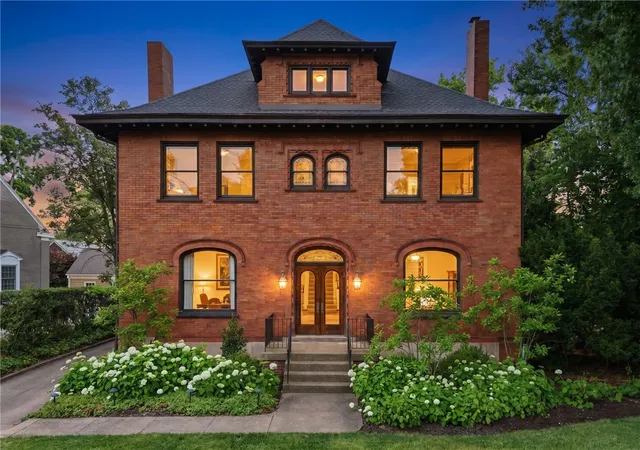 1st image of 5640 Aylesboro Ave, Squirrel Hill, PA 15217 | MLS# 1766504