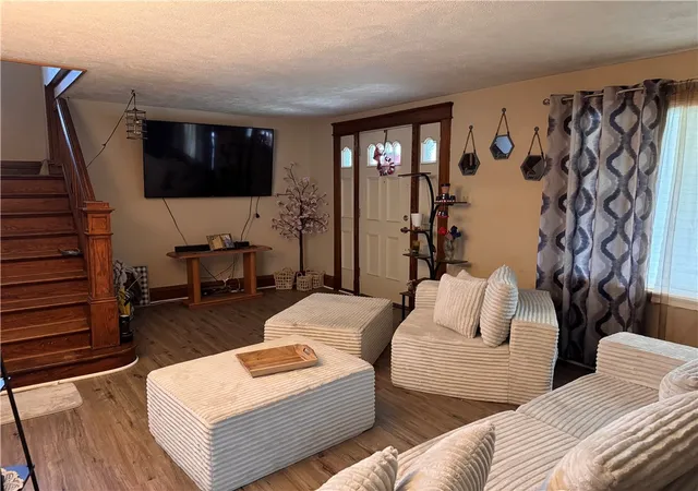 image of 1207 Huron Ave, New Castle, PA 16101 | MLS# 1766654