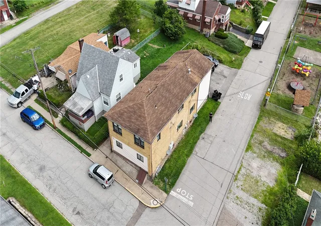 1st image of 569 Woodmont Ave, East Mc Keesport, PA 15035 | MLS# 1766665
