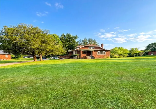 1st image of 3941 New Castle Rd, Shenango Twp, PA 16143 | MLS# 1766626