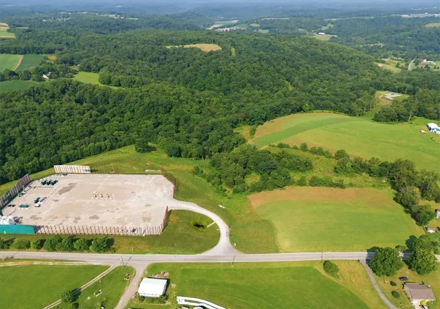 3rd image of 586 Bocktown Cork Rd, Independence, PA 15026 | MLS# 1766485