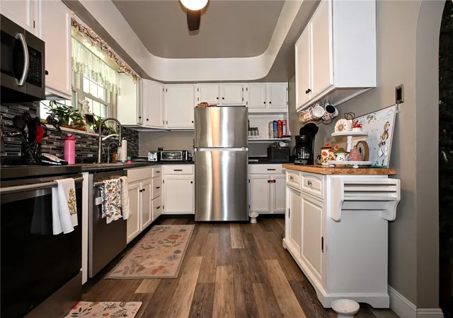 3rd image of 919 Fayette Ave, Belle Vernon, PA 15012 | MLS# 1766690