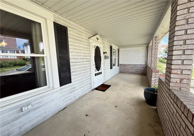 4th image of 1612 Broad St, Greensburg, PA 15601 | MLS# 1766722