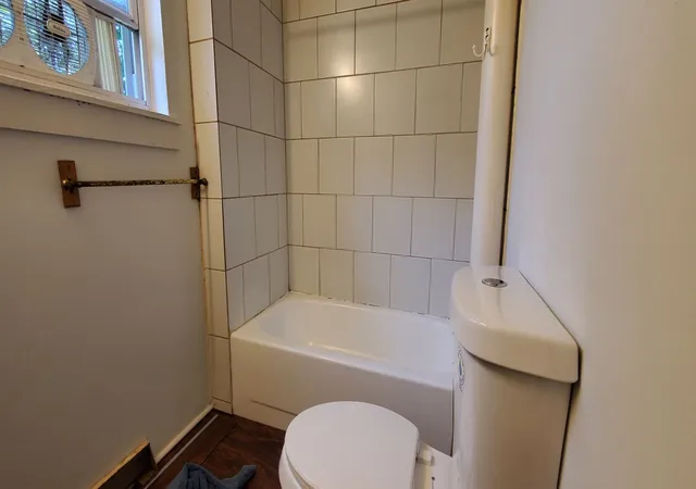 Photo 4 of Single family home for sale at 264 Cleveland St, Butler, PA 16001 | MLS# 1766725 | Listing updated on 2026-07-27