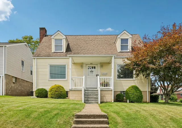 1st image of 201 S 6th St, Youngwood, PA 15697 | MLS# 1766734