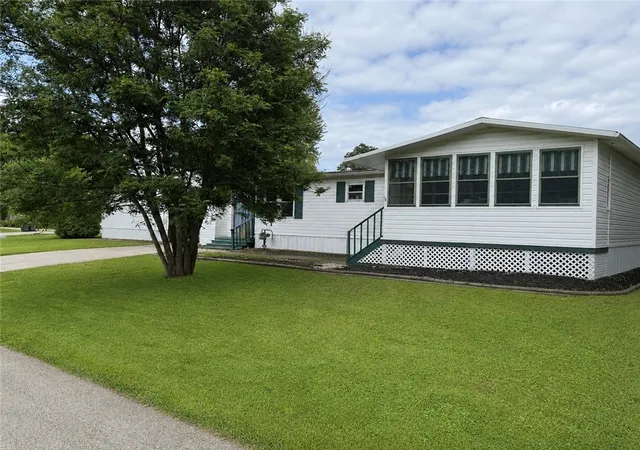 1st image of 31 Oakview Dr, South Beaver Twp, PA 15010 | MLS# 1766475