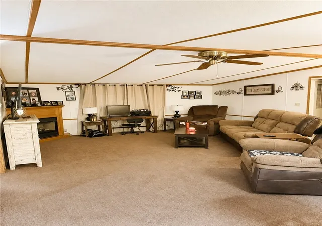 5th image of 31 Oakview Dr, South Beaver Twp, PA 15010 | MLS# 1766475