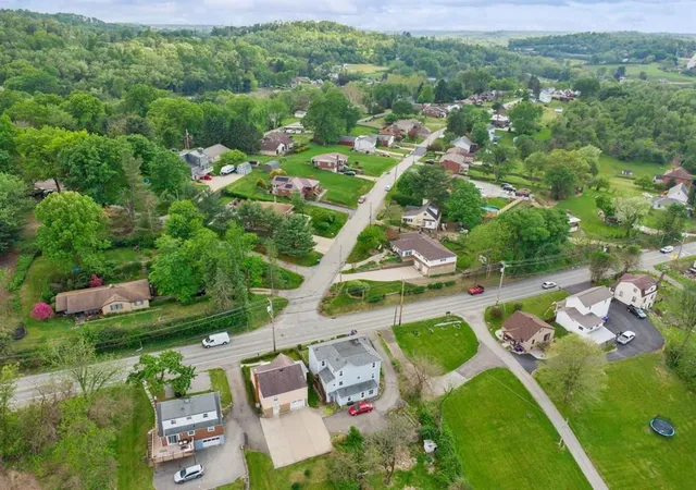 Photo 3 of Single family home for sale at 8013 Saltsburg Rd, Plum Boro, PA 15239 | MLS# 1766756 | Listing updated on 2026-07-31