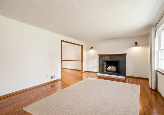 3rd image of 1247 Old Leechburg Rd, Plum Boro, PA 15239 | MLS# 1766737