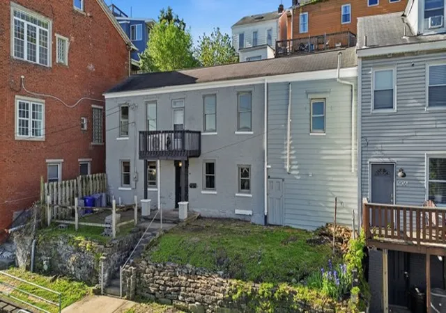 2nd image of 1908 S 18th St, South Side, PA 15203 | MLS# 1766759