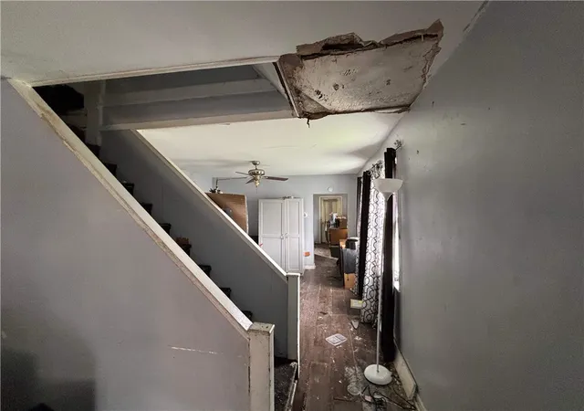 Photo 4 of Single family home for sale at 6 Center St, Harrison Twp, PA 15065 | MLS# 1766800 | Listing updated on 2026-08-04