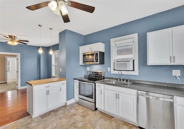 5th image of 828 John St, Smith, PA 15054 | MLS# 1766306