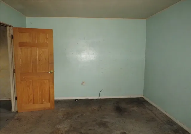 2nd image of 424 Ohio Ave, Midland, PA 15059 | MLS# 1766828