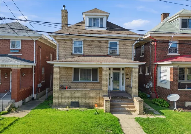1st image of 1014 2nd St, Mc Kees Rocks, PA 15136 | MLS# 1766837