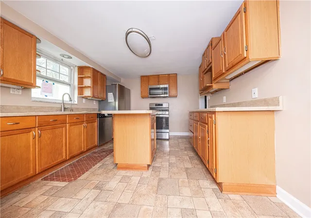 5th image of 3331 Reiland St, Whitehall, PA 15227 | MLS# 1766868