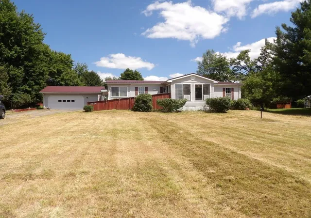 Manufactured home for sale at 9266 Obrian Dr, Shenango, PA 16424 | MLS# 1766634