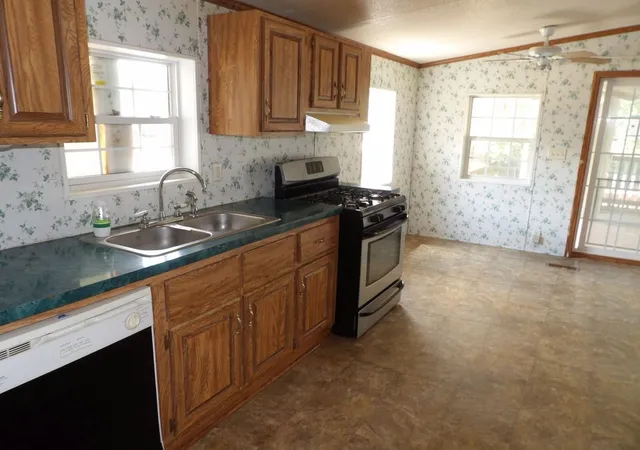 Photo 3 of Manufactured home for sale at 9266 Obrian Dr, Shenango, PA 16424 | MLS# 1766634 | Listing updated on 2026-08-05