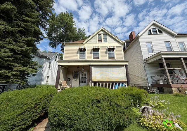 1st image of 117 Cleveland Ave, Avalon, PA 15202 | MLS# 1766786