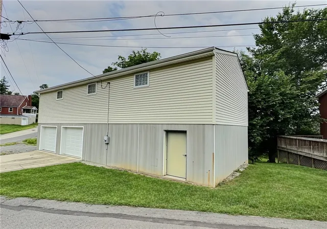 2nd image of 437 E Prospect Ave, City Of Washington, PA 15301 | MLS# 1766886