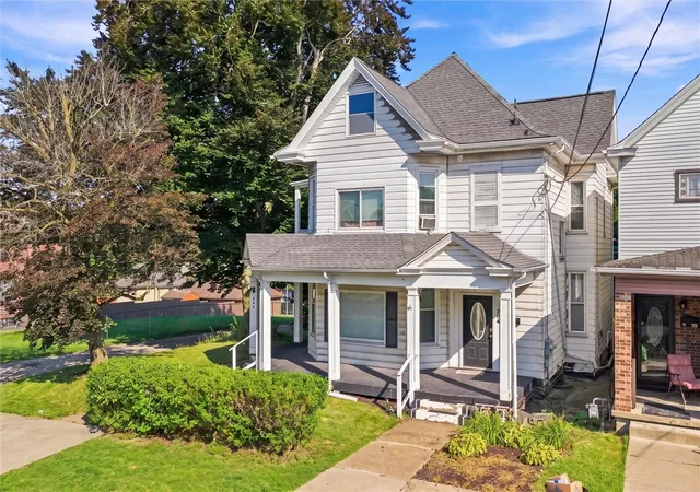 2nd image of 306 N 1st St, Jeannette, PA 15644 | MLS# 1766778