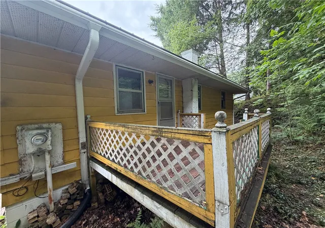Photo 3 of Single family home for sale at 109 Apple St, Clearfield, PA 16830 | MLS# 1766928 | Listing updated on 2026-09-29