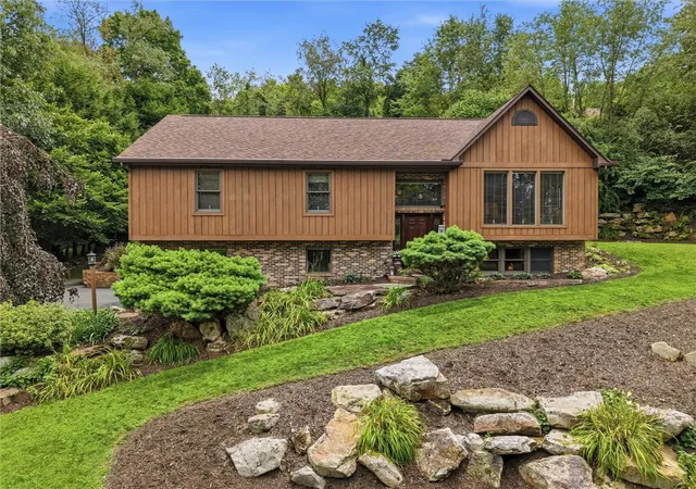 1st image of 125 Stitt Ave, Allegheny Twp, PA 15656 | MLS# 1766936