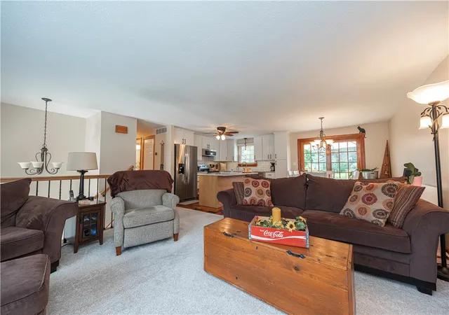 4th image of 37 Forest Glen Dr, North Fayette, PA 15126 | MLS# 1766843
