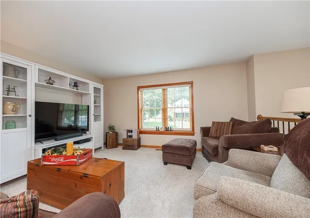5th image of 37 Forest Glen Dr, North Fayette, PA 15126 | MLS# 1766843