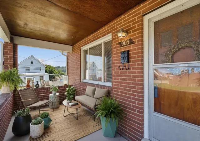 3rd image of 903 Penn St, Brackenridge, PA 15014 | MLS# 1766565