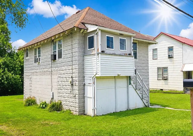 5th image of 322 Indiana Avenue, Avonmore, PA 15618 | MLS# 1766978