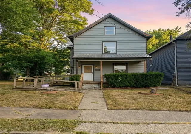 1st image of 905 Spearman Ave, Farrell, PA 16121 | MLS# 1766988