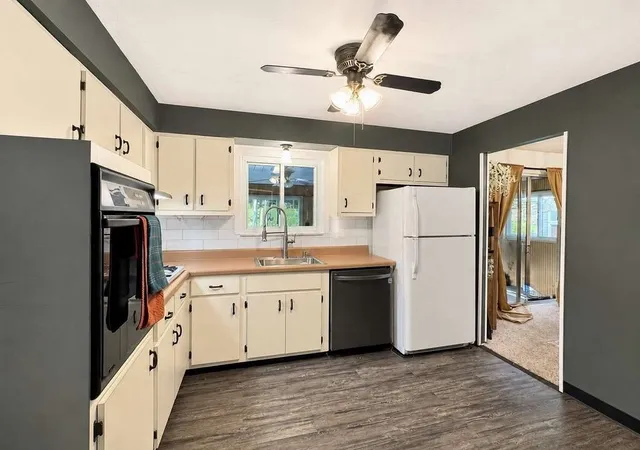 5th image of 222 Mckenzie Dr, Penn Hills, PA 15235 | MLS# 1767008