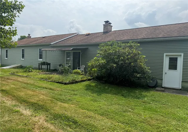 24th image of 427 Ridgelawn Ave, Neshannock Twp, PA 16105 | MLS# 1767004