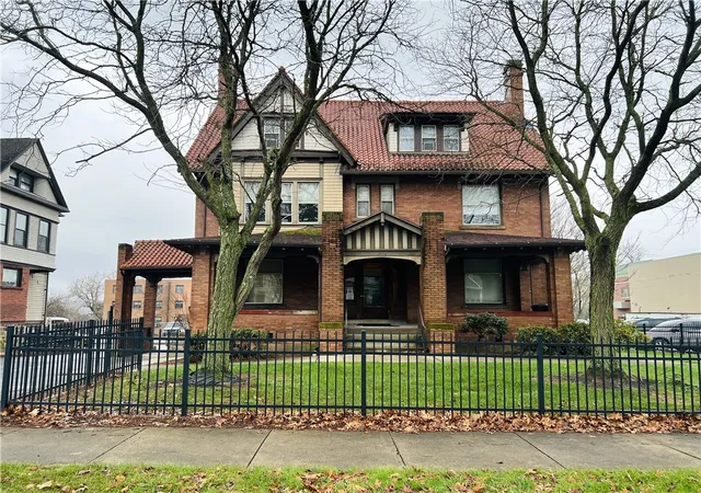 4th image of 314 E Lincoln Ave, New Castle, PA 16105 | MLS# 1766921