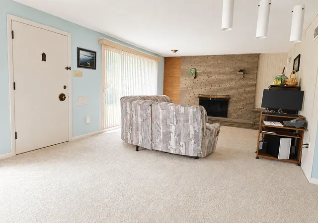 4th image of 1427 Pacific Ave, Harrison Twp, PA 15065 | MLS# 1767113
