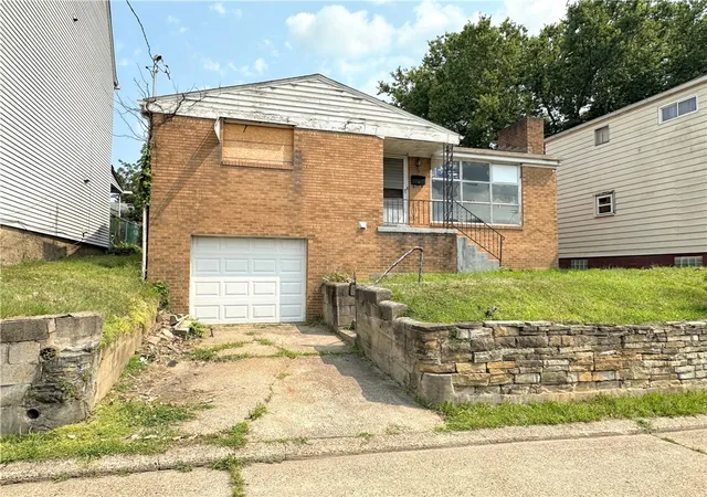 1st image of 567 Peter St, Verona, PA 15147 | MLS# 1767120
