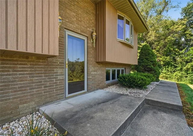 4th image of 62 Chippewa Rd, Bentleyville, PA 15314 | MLS# 1767131