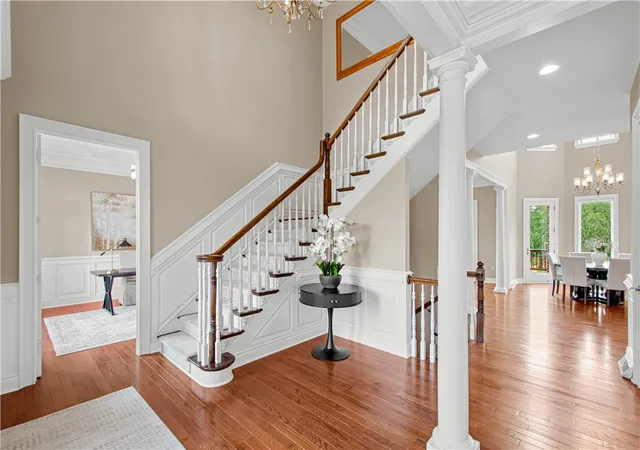 3rd image of 9807 Sumner Dr, Mc Candless, PA 15101 | MLS# 1767073