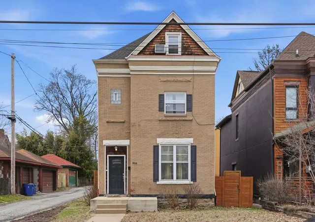 1st image of 806 N Beatty St, Highland Park, PA 15206 | MLS# 1767164