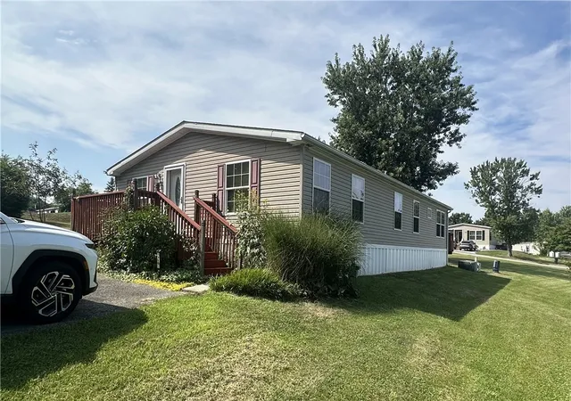 1st image of 710 Slate Ave, Cranberry Twp, PA 16066 | MLS# 1766887