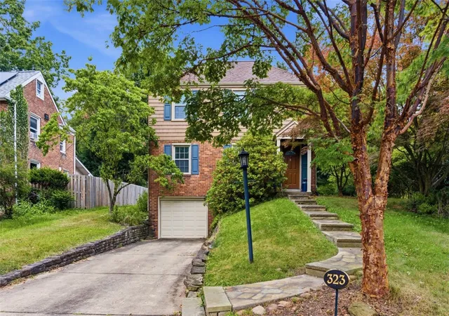 1st image of 323 Constitution Dr, Pleasant Hills, PA 15236 | MLS# 1766812