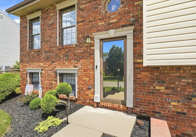 Photo 4 of Single family home for sale at 313 Battery Dr N, South Fayette, PA 15057 | MLS# 1767210 | Listing updated on 2026-09-01