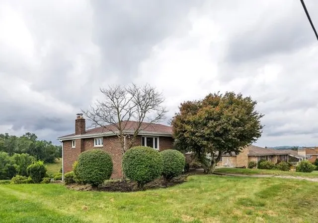 4th image of 107 Greenridge Dr, Carroll Twp, PA 15063 | MLS# 1767091