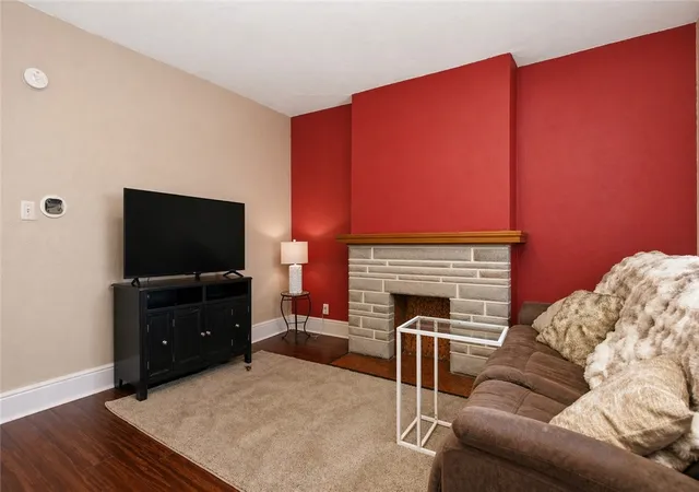 5th image of 5276 Holmes St, Lawrenceville, PA 15201 | MLS# 1767212