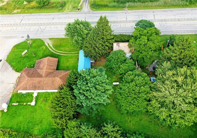 Photo 3 of Multi family home for sale at 3607 N Hermitage, Pymatuning Twp, PA 16154 | MLS# 1766672 | Listing updated on 2026-08-01